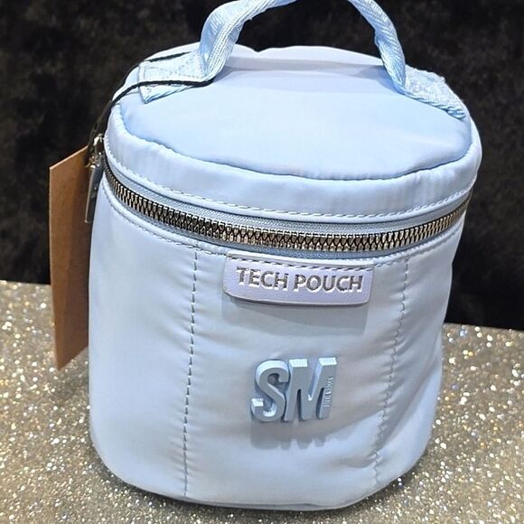 Steve Madden Quilted Logo Tech Pouch- Blue - Picture 6 of 7